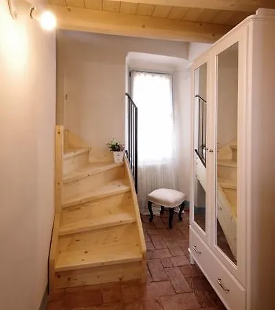 Al Castello Konukevi 3*